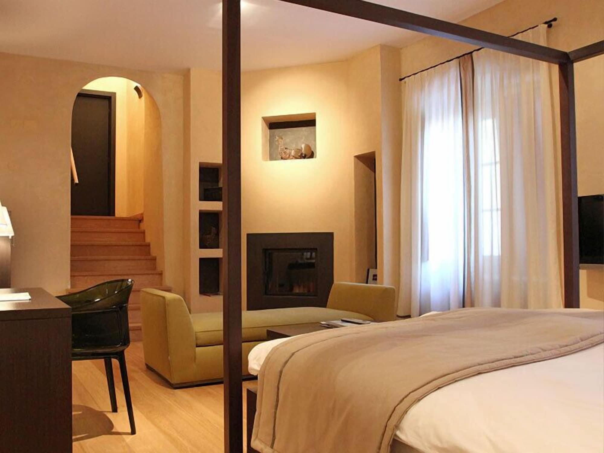 Heritage Hotel Kukuriku كاستاف المظهر الخارجي الصورة