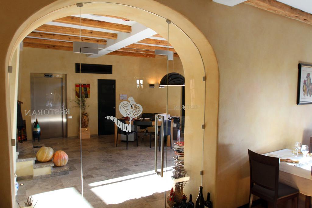 Heritage Hotel Kukuriku كاستاف المظهر الخارجي الصورة
